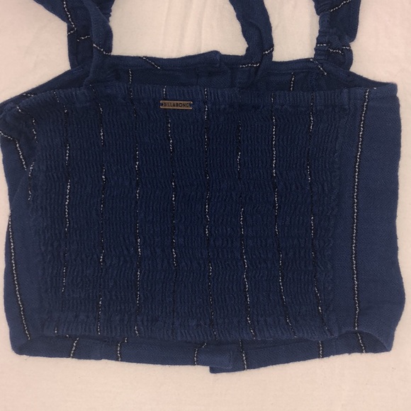 Ruffled off the shoulder crop top - Picture 4 of 4